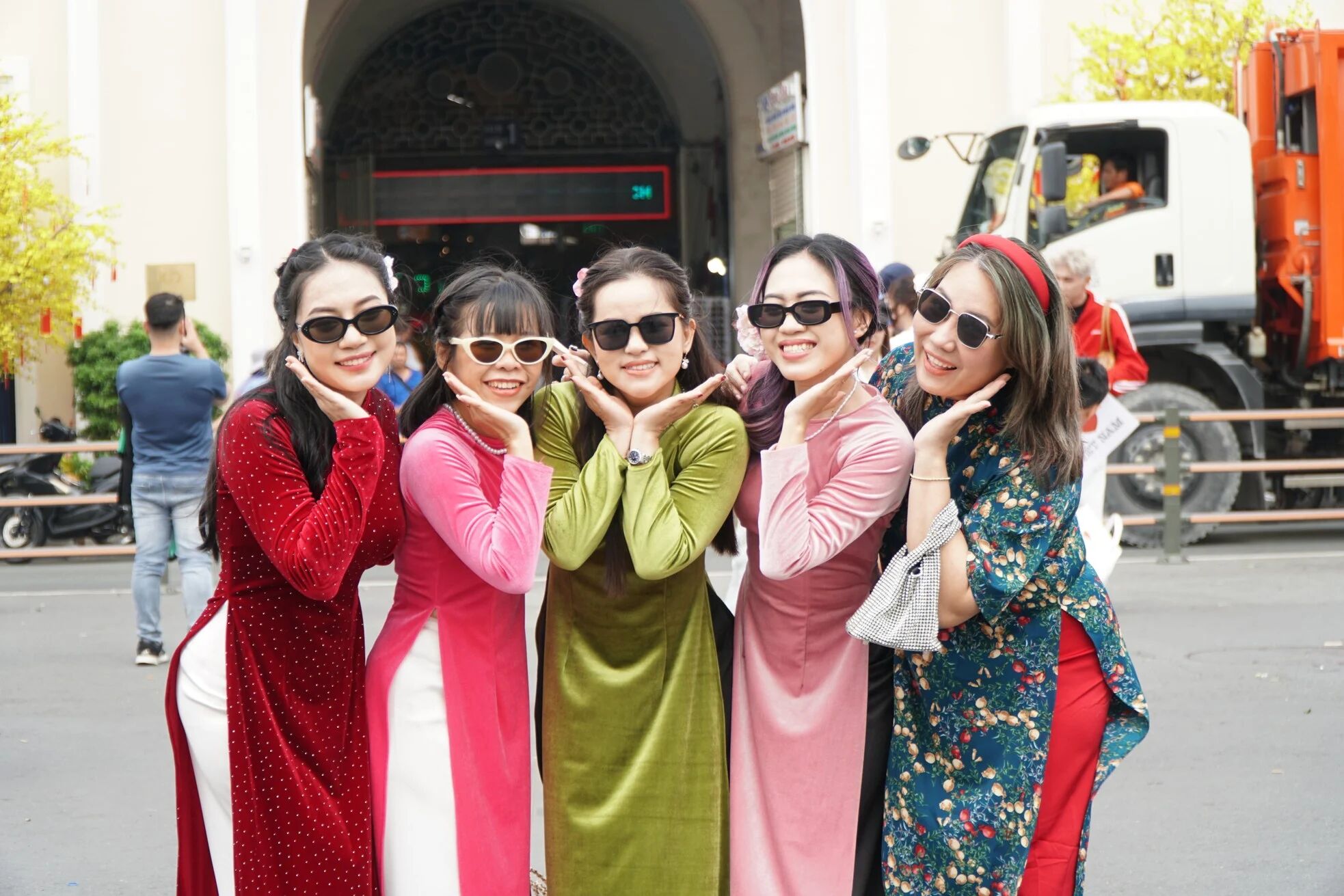 New friends, new flavors – welcome to Ho Chi Minh City!